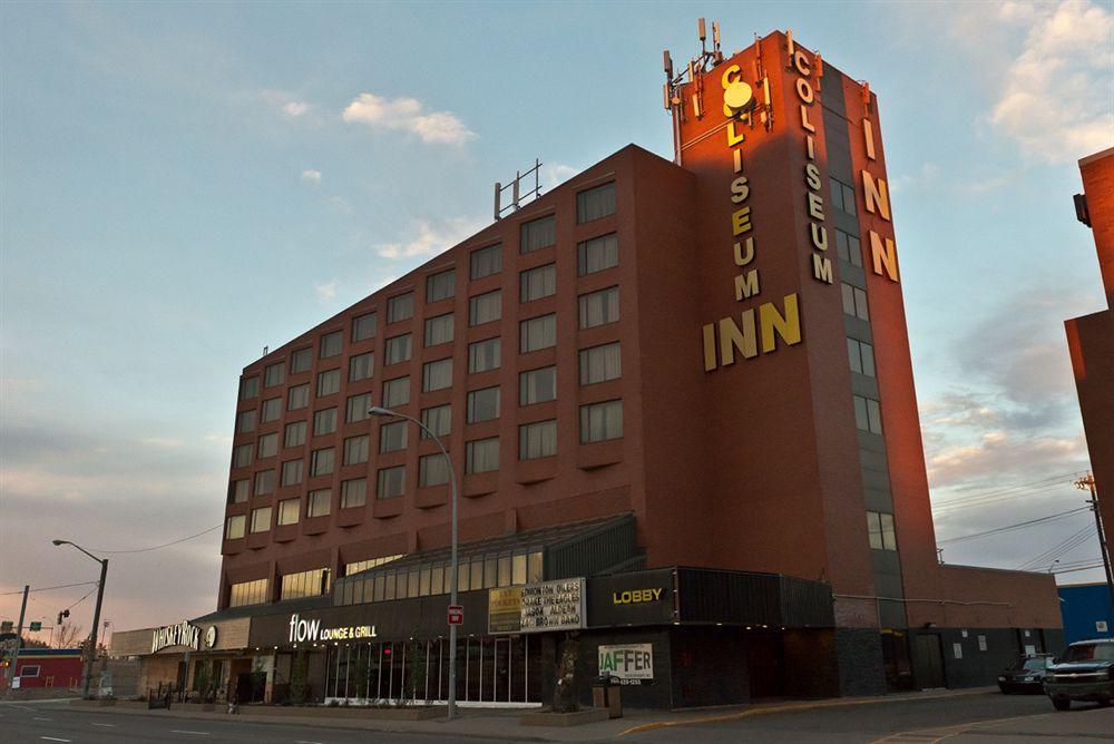 Coliseum Inn Edmonton Exterior foto